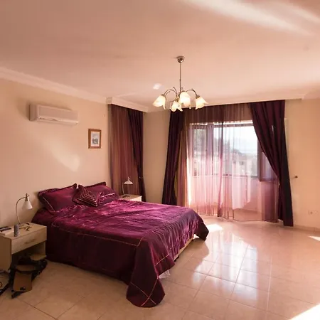 Sleeps 11 Pool Air Con Wifi Villa *